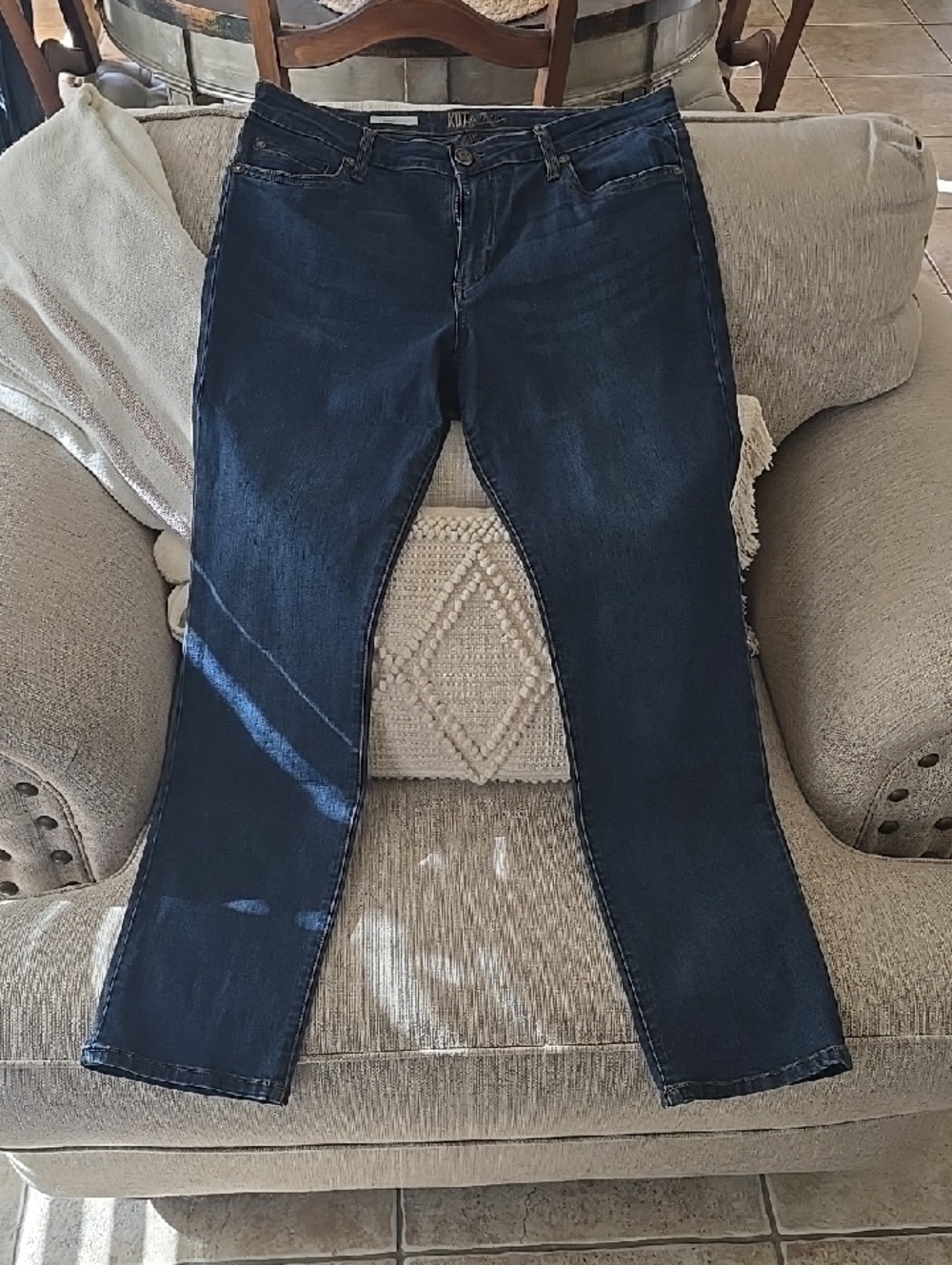 Katy Mid Rise Ankle Boyfriend Jeans Size 12 Dark Wash
